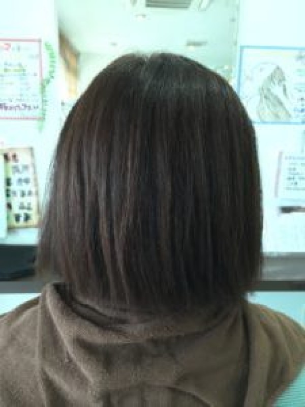 ストレートヘアーサムネイル